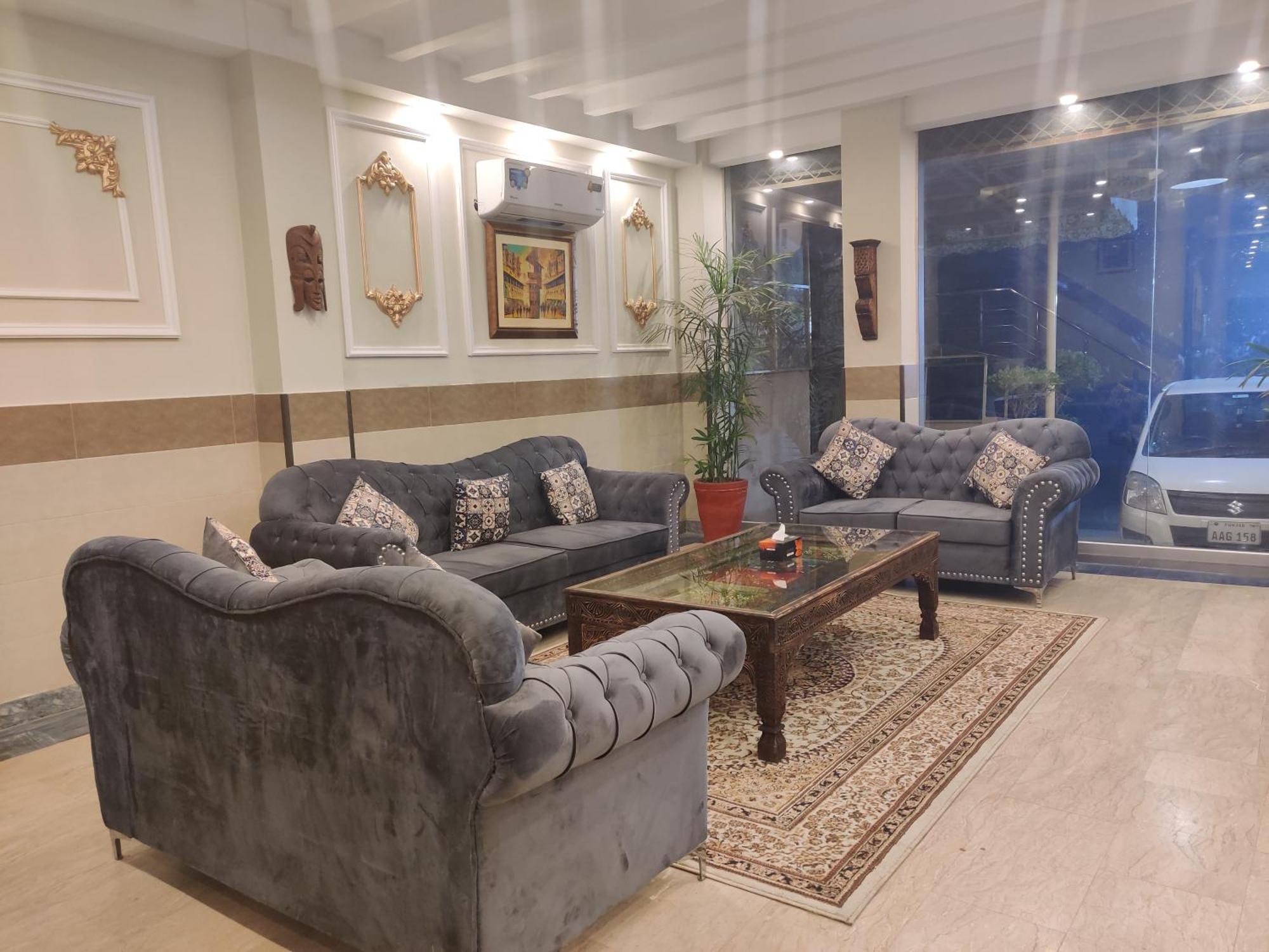 Hotel Swiss Pearl Lahore Exterior photo